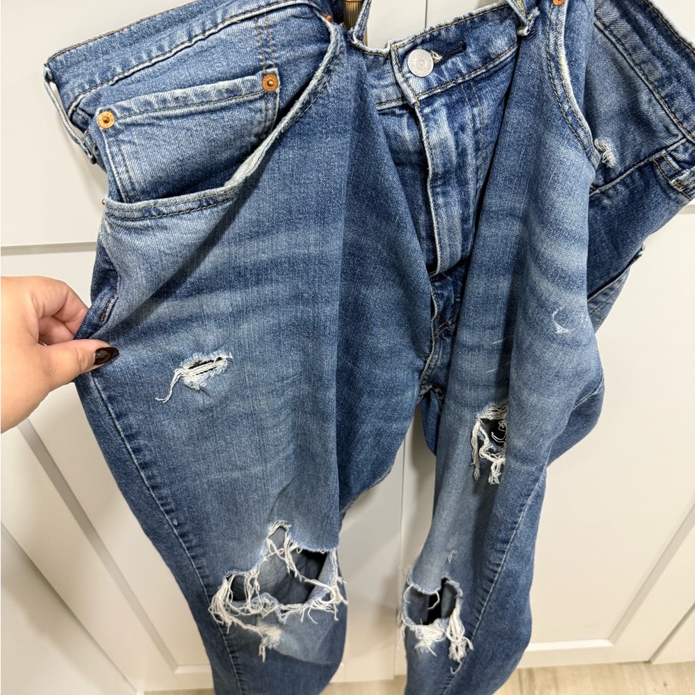 Levi’s Strauss & Co Distressed Blue Jeans